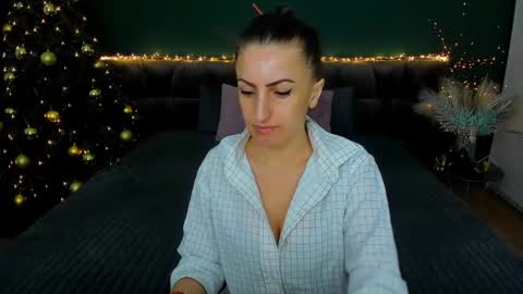 rebecca_diamonds online show from 01-02-25, 06:07