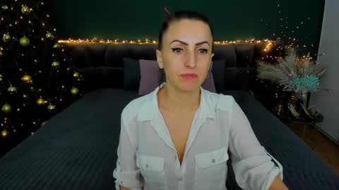 rebecca_diamonds online show from 01-05-25, 06:46