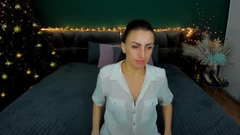 rebecca_diamonds online show from 01-05-25, 12:53