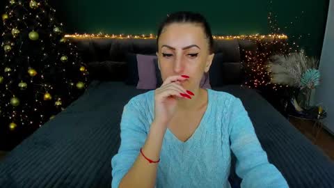 rebecca_diamonds online show from 01-06-25, 06:47