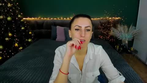 rebecca_diamonds online show from 01-09-25, 06:17