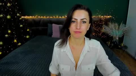 rebecca_diamonds online show from 01-09-25, 09:27