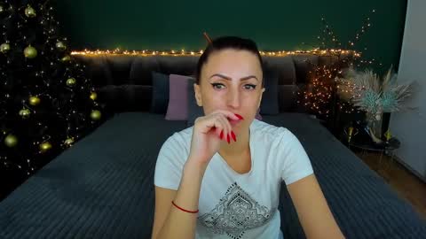 rebecca_diamonds online show from 01-12-25, 06:06