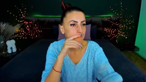 Snapshot of rebecca_diamonds chatting on 11-20-25, 06:57 rebecca_diamonds online show from 11-20-25, 06:57