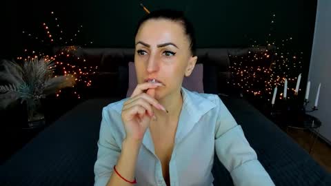 rebecca_diamonds online show from 02-22-26, 06:57