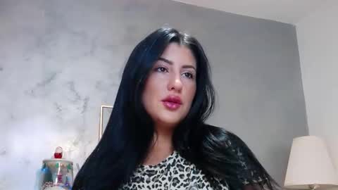 Snapshot of rebeccaryen chatting on 12-15-25, 03:44 RebeccaRyen online show from 12-15-25, 03:44