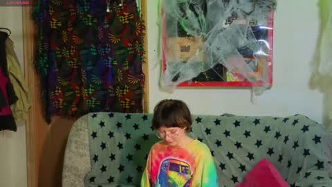 Lara online show from 11-06-25, 08:43