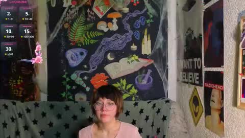 Lara online show from 11-24-25, 08:41