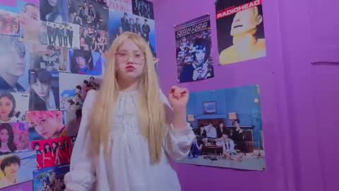 Lara online show from 02-14-26, 08:16