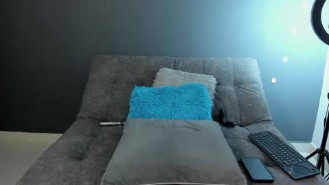 twitter REECET26 instagram RECCETAYLOR online show from 01-21-25, 03:37