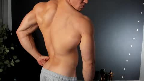 twitter REECET26 instagram RECCETAYLOR online show from 02-22-25, 01:44