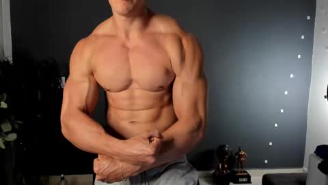 twitter REECET26 instagram RECCETAYLOR online show from 02-25-25, 01:41