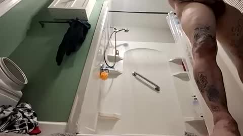 recka810 online show from 11-19-25, 02:55