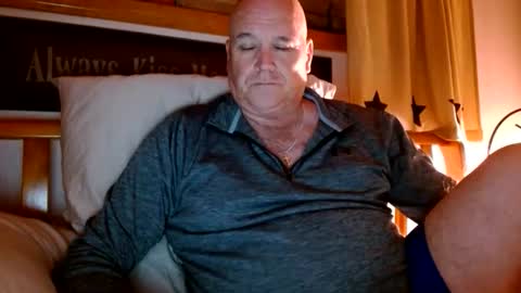 Mtn. Man online show from 11-06-25, 02:34