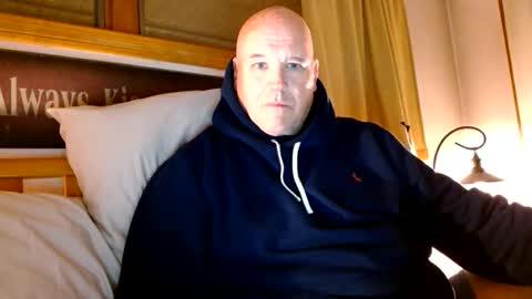 Mtn. Man online show from 11-09-25, 01:48