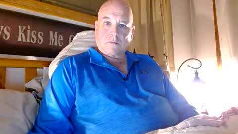 Mtn. Man online show from 11-21-25, 02:10