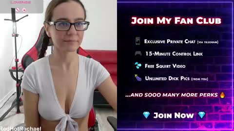 Red Hot Rachael online show from 11-14-25, 04:17