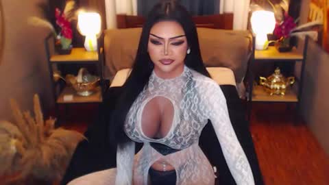 Snapshot of red_ivyy chatting on 11-12-25, 08:30 AsianRedivy online show from 11-12-25, 08:30