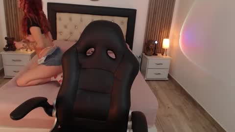 Kitty online show from 10-22-25, 09:14