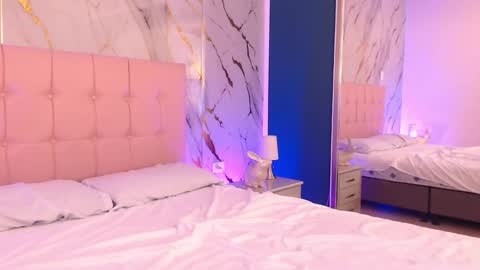 Kitty online show from 11-18-25, 03:16