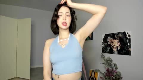 Snapshot of red_mok chatting on 10-12-25, 12:42 Neta online show from 10-12-25, 12:42