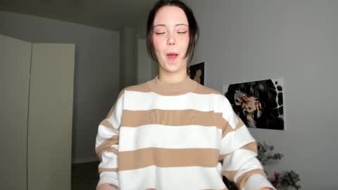 Snapshot of red_mok chatting on 11-04-25, 01:16 Neta online show from 11-04-25, 01:16