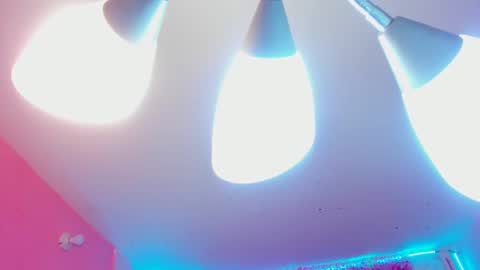 Snapshot of red_moon_1 chatting on 01-10-25, 07:25 Luna online show from 01-10-25, 07:25