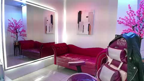 Res Moon online show from 10-24-25, 08:05