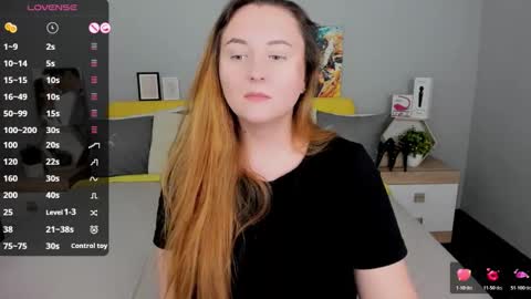 Snapshot of red_naughtyfox chatting on 02-01-26, 12:31 Lessy Fox online show from 02-01-26, 12:31