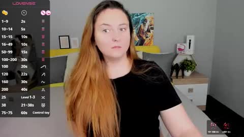 Snapshot of red_naughtyfox chatting on 02-13-26, 07:10 Lessy Fox online show from 02-13-26, 07:10