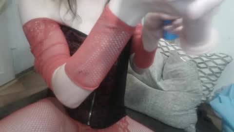 Snapshot of red_october_sub chatting on 02-12-25, 08:18 Red October SlutPuppy online show from 02-12-25, 08:18