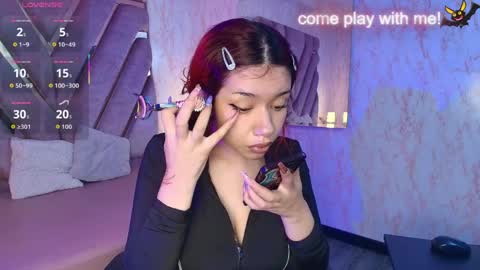 red_pandaa online show from 04-12-26, 03:33