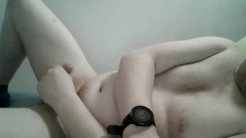 Snapshot of redbjorseth chatting on 01-10-25, 02:35 Eric online show from 01-10-25, 02:35