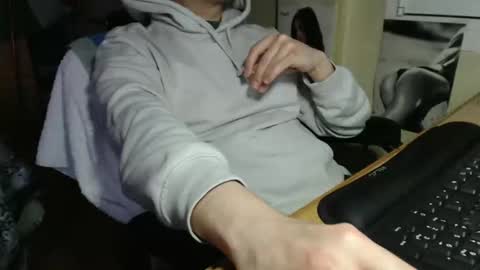 Red online show from 03-01-26, 04:53