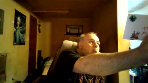 Snapshot of reddragon1195 chatting on 12-01-24, 09:26 reddragon1195 online show from 12-01-24, 09:26