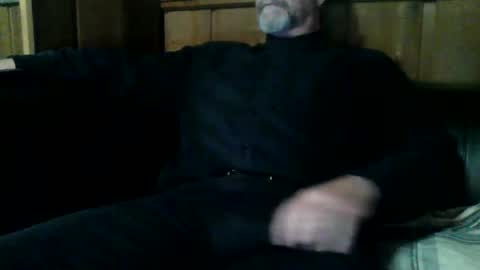Snapshot of redfox60010 chatting on 09-10-25, 09:37 redfox60010 online show from 09-10-25, 09:37