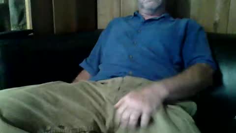 Snapshot of redfox60010 chatting on 10-06-25, 09:45 redfox60010 online show from 10-06-25, 09:45