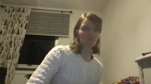 Redfox online show from 12-16-25, 09:42