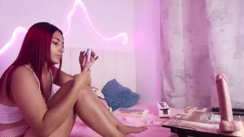 Snapshot of redhair6 chatting on 11-07-25, 06:08 redhair6 online show from 11-07-25, 06:08