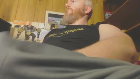 theredhead4fun online show from 11-17-25, 06:03