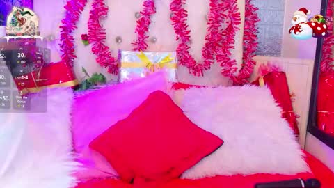 Lili Lopez online show from 12-16-25, 08:14