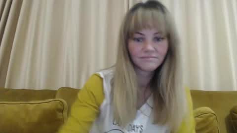 RedJessica online show from 10-23-25, 05:07