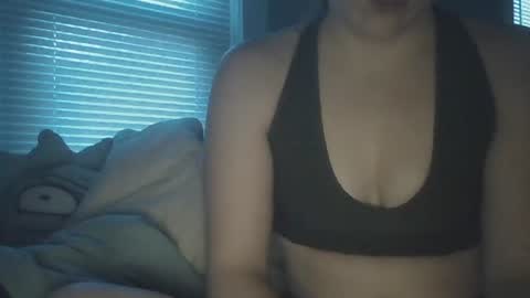 Snapshot of redrubyred chatting on 11-13-25, 09:25 redrubyred online show from 11-13-25, 09:25