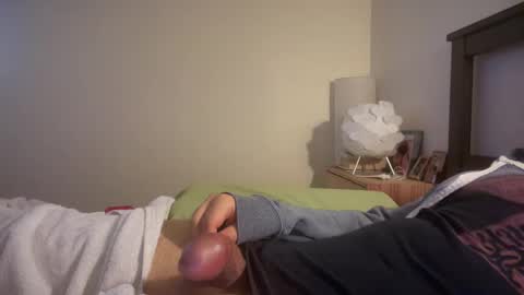 Snapshot of redw00d1984 chatting on 10-07-25, 06:27 redw00d1984 online show from 10-07-25, 06:27