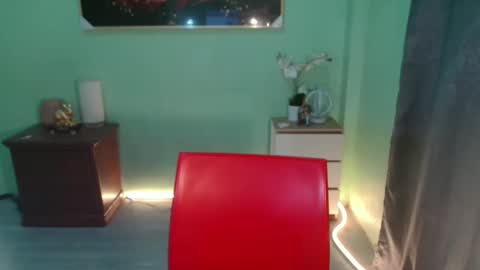 regelthegoddess online show from 01-04-25, 11:54