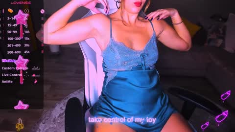 reggieMeow online show from 12-03-24, 01:08