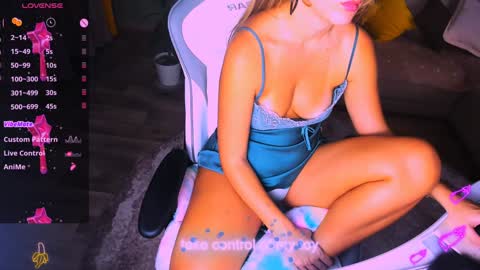 reggieMeow online show from 12-07-24, 04:20