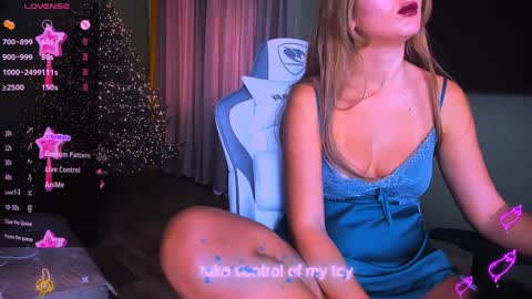 reggieMeow online show from 12-15-24, 05:56