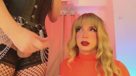 reginarose online show from 10-17-25, 04:26