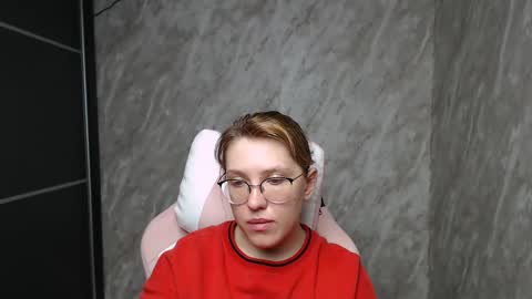Regina online show from 03-05-25, 02:57